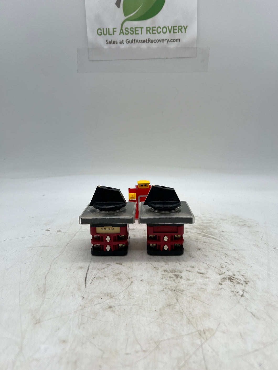 Virlux O1ME 7721 Cam Switch 500V *Lot of (2)* (Used)