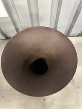 Load image into Gallery viewer, Kahlenberg S-3 Heavy Duty Marine Air Horn w/ 5-87-B Whistle Valve (Used)