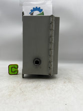 Load image into Gallery viewer, Lubriquip 492-030-51 Multi-Purpose Lubrication Controller, 115VAC (Used)