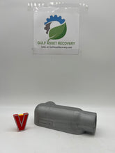 Load image into Gallery viewer, Eaton Crouse-Hinds LR58 Form-8 Conduit Outlet Body, 1.5” (No Box)