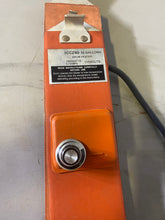 Load image into Gallery viewer, Grainger 3CCZ9D 55 Gal Drum Heater, 115VAC 8.7A 1000W (Used)