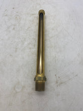 Load image into Gallery viewer, LDI G323-4 Oil Sight Gauge, 1/2&#39; Male NPTF Thread, 7 1/2&quot; Brass, Vented (Open Box)