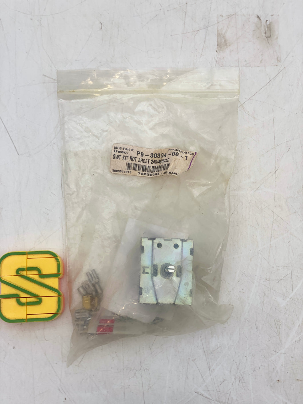 Star P9-30304-06 3-Heat Rotary Switch 240/480VAC (Open Box)