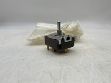 Load image into Gallery viewer, Star P9-30304-06 3-Heat Rotary Switch 240/480VAC (Open Box)