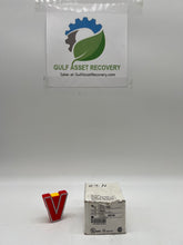 Load image into Gallery viewer, Burndy 502135 YA4C Compression Terminal, 4 AWG CU, *Box of (25)* (Open Box)
