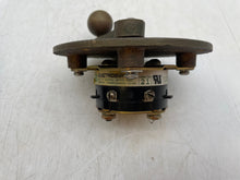 Load image into Gallery viewer, Cooper Crouse-Hinds Pauluhn 833 General Alarm Switch (Used-No Gasket)