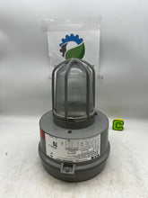 Load image into Gallery viewer, Eaton Crouse-Hinds Champ VMVSJ070GP/120-IR Luminaire, Stanchion Mount (Used)