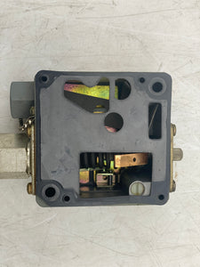 Square D ACW-2 Pressure Switch, Range 10-300PSI Differ. 25-125PSI (Open Box)