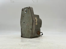 Load image into Gallery viewer, Honeywell MS4209F1007 Two Position Direct Couple Actuator 120VAC 0.25A (Used)