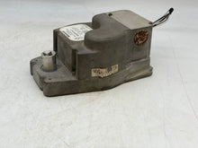 Load image into Gallery viewer, Honeywell MS4209F1007 Two Position Direct Couple Actuator 120VAC 0.25A (Used)