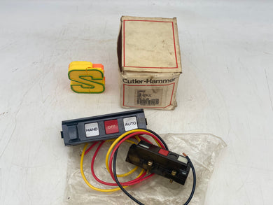 Cutler-Hammer C400KG3 Cover Control Kit, Hand-Off-Auto Size 0-5 (Open Box)