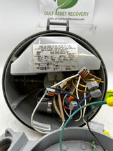 Load image into Gallery viewer, Eaton Crouse-Hinds Champ VMVS2A070GP/120-IR Luminaire (Used)