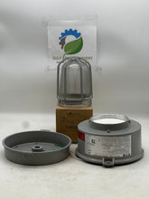 Load image into Gallery viewer, Eaton Crouse-Hinds Champ VMVS2A070GP/120 Luminaire, Pendant Mount (Open Box)