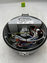 Load image into Gallery viewer, Eaton Crouse-Hinds Champ VMVS2A070GP/120 Luminaire, Pendant Mount (Open Box)