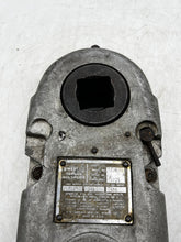 Load image into Gallery viewer, Sweeney 104 Torque Multiplier, 1800 FT. LBS. Output, 12:1 Power Ratio, 1-1/2&quot; (Used)