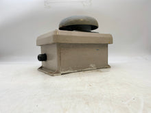 Load image into Gallery viewer, International Marine Systems 301949-1 Wrong Direction Bell Adaptabel 435-6E1 (Used)