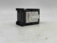 Load image into Gallery viewer, Siemens 3RT2015-1BB41 Power Contactor w/ 3RT2916-1DG00 Surge Suppressor (Used)
