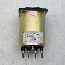 Load image into Gallery viewer, Yokogawa 103281900KVAR 103281 AC Kilovars Panel Meter, 0-900 Kilovars (Used)