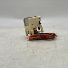 Load image into Gallery viewer, Eaton Cutler-Hammer UVH1RP08K Undervoltage Release, 110/127VAC (No Box)