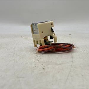Eaton Cutler-Hammer UVH1RP08K Undervoltage Release, 110/127VAC (No Box)