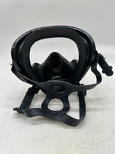 Load image into Gallery viewer, Scott 805257-02 AV-2000 Full Face Respirator Mask, Large (Unused-Pre-Owned)