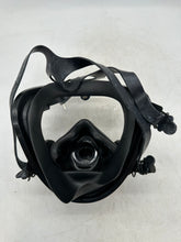 Load image into Gallery viewer, Scott 805257-02 AV-2000 Full Face Respirator Mask, Large (Unused-Pre-Owned)