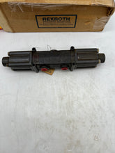 Load image into Gallery viewer, Rexroth R431007961 PD020043-1010 Pilotair Manual Air Control Valve (Rebuilt)