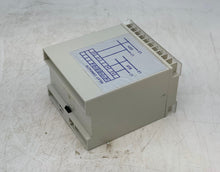 Load image into Gallery viewer, Basler Electric 9319100101 BE3-25-1A1N5 Synch Check Relay (Used)