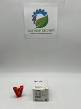 Load image into Gallery viewer, Burndy 518150 YA2CLBOX Compression Terminal, 2 STR CU *Box of (25)* (New)