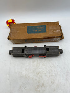 Rexroth R431007961 PD020043-1010 Pilotair Manual Air Control Valve, 1/4" (Used)