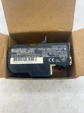 Load image into Gallery viewer, Schneider Telemecanique LR2-D1305 Relay *Lot of (2) Relays* (Open Box)