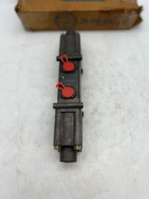 Load image into Gallery viewer, Rexroth R431007961 PD020043-1010 Pilotair Manual Air Control Valve, 1/4&quot; (Used)