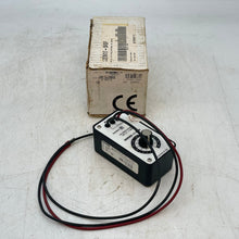 Load image into Gallery viewer, Altek 22761T-500F 11-500F RTD Simulator, 100 Ohm Pt 1.3850, 0-500 DegF (New)