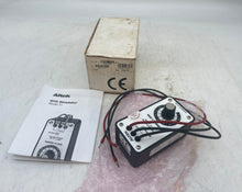 Load image into Gallery viewer, Altek 22761T-1000F 11-1000F RTD Simulator, 100 Ohm Pt 1.3850, 0-1000 DegF (New)