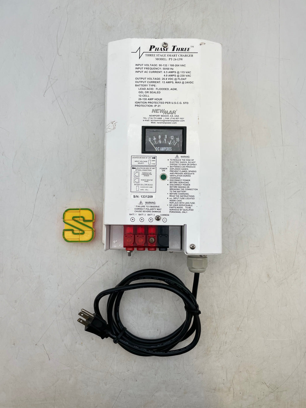 NewMar 445-4869-0 PT-24-13W Phase Three Batt Charger, 24VDC 13A (Used)