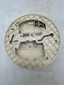 System Sensor 2400 Smoke Detector, 400 Series 2-Wire Direct Wire Photoelectronic (New)