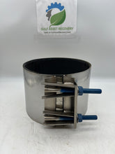 Load image into Gallery viewer, Smith-Blair 26100111007000 Repair Clamp for 10" Pipe, 7.5" W (Open Box)