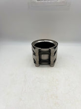 Load image into Gallery viewer, Straub G20900 GRIP Coupling For 4.5" Pipe, 316 SS, 232 PSI (No Box)