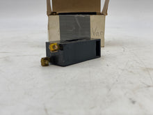 Load image into Gallery viewer, GE 55-513696G004 Replacement Coil For CR120B *Box of (4)* (Open Box)
