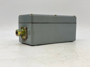 Allen Bradley 836-C2J Pressure Switch 10 PSI Type 4 & 13 Al Enclosure (No Box)