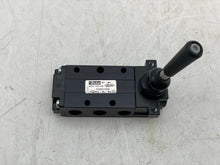 Load image into Gallery viewer, Parker 524831000 Manual Air Control Valve Switch (Used)