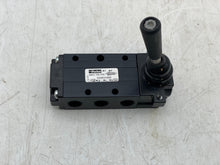 Load image into Gallery viewer, Parker 524831000 Manual Air Control Valve Switch (Used)