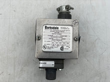 Load image into Gallery viewer, Barksdale E1H-H90 Pressure Actuated Switch (Used)