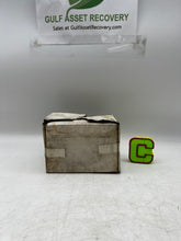 Load image into Gallery viewer, Parker 8ET8-316 A-LOK Inch Tube Union Tee, 1/2&quot;, *Box of (10)* (Open Box)