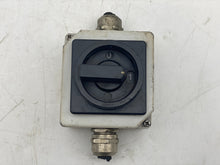 Load image into Gallery viewer, Bestell 305280 V2N W-G32/9-D-MSS Switch (Used)