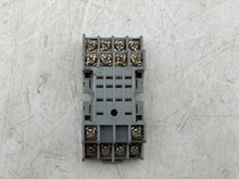 Load image into Gallery viewer, IDEC SY4S-05 Relay Socket, 7A, 300V *Lot of (5)* (Used)