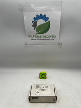 Load image into Gallery viewer, Parker 8 CP-SS Pipe Cap, 1/2" FNPT, 5200 PSI, 316SS *Box of (10)* (New)