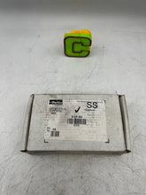 Load image into Gallery viewer, Parker 8 CP-SS Pipe Cap, 1/2" FNPT, 5200 PSI, 316SS *Box of (10)* (New)