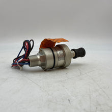 Load image into Gallery viewer, CCS Custom Control Sensors 611G8007 Pressure Switch (No Box)