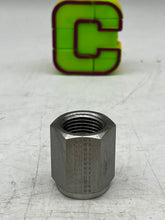 Load image into Gallery viewer, Parker 8 CP-SS Pipe Cap, 1/2" FNPT, 5200 PSI, 316SS *Box of (10)* (Open Box)